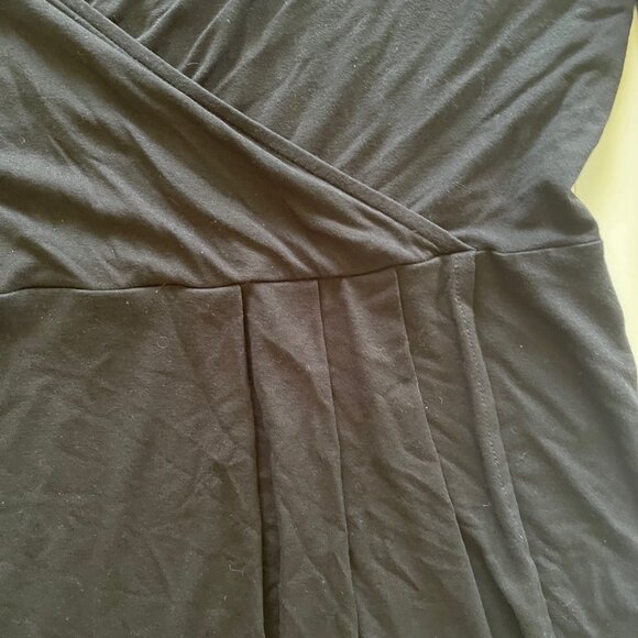 J Jill Wearever Top Black Small 3/4 Sleeve Faux Wrap Pleats Light Stretch T4 - Picture 2 of 10